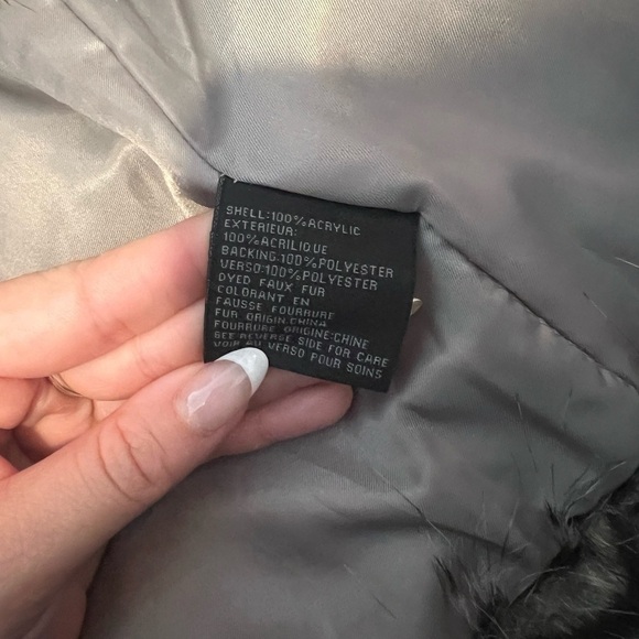 Steve Madden Faux Fur Vest Large - Picture 5 of 8